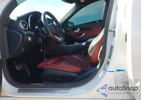 2018 Mercedes-Benz C 300 из США, поврежденный, VIN 55SWF4JB8JU257358